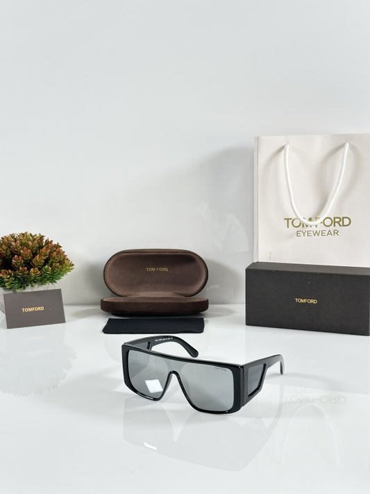 TOM-FORD