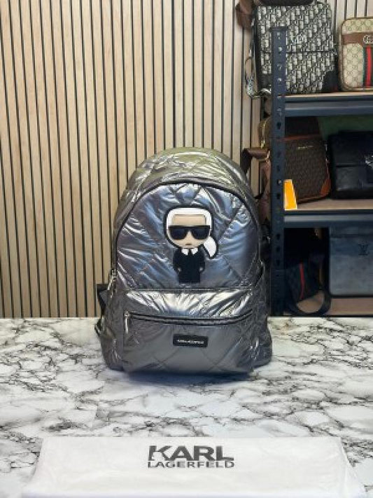 Karl-Lagerfeeld