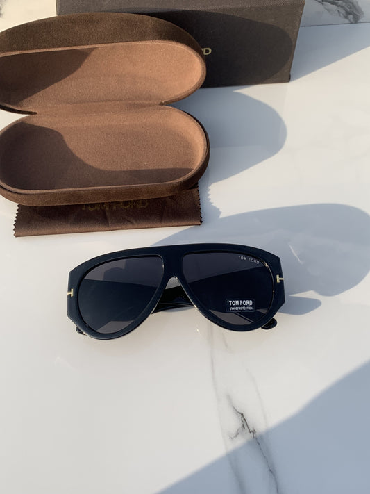 TOM-FORD