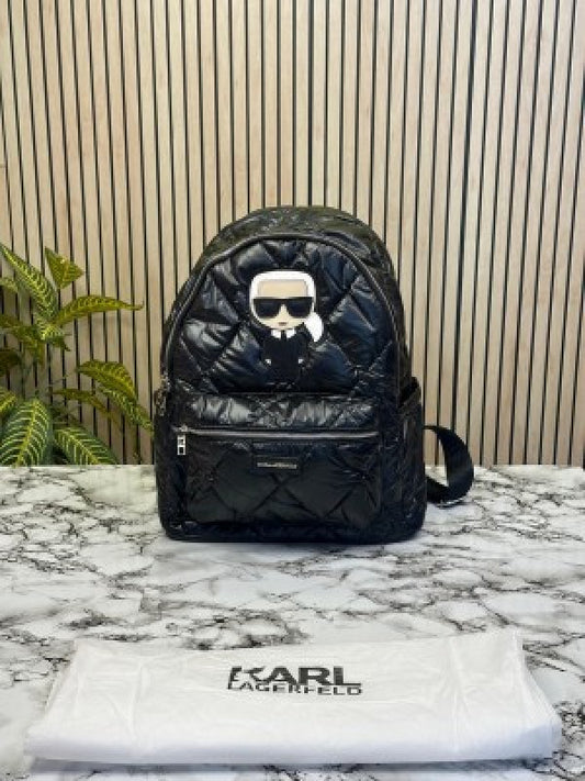 Karl-Lagerfeeld