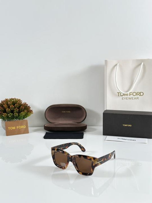 TOM-FORD