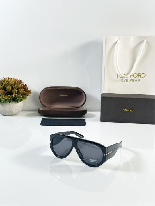 TOM-FORD