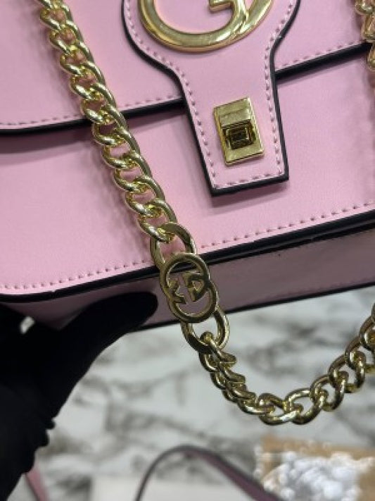 Guccii