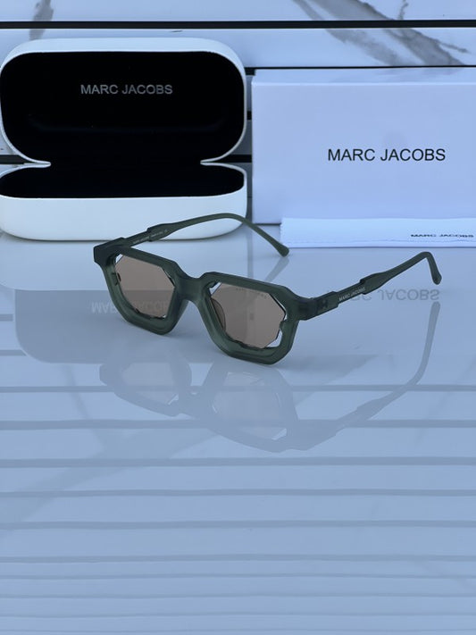 Marc-Jacobs