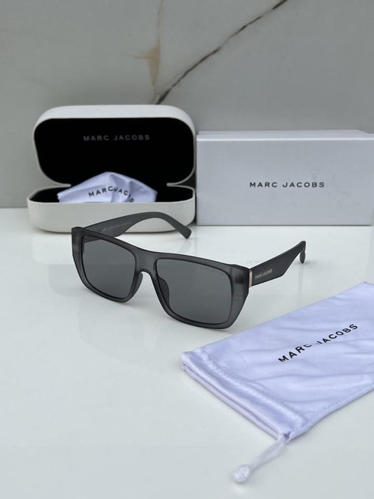 Marc-Jacobs