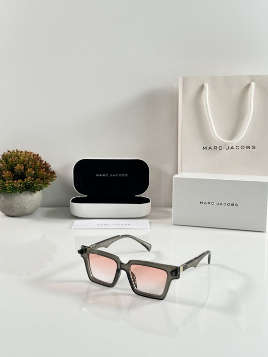 Marc-Jacobs