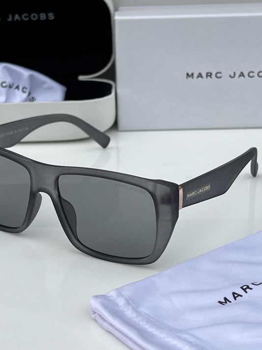 Marc-Jacobs