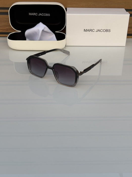 Marc-Jacobs