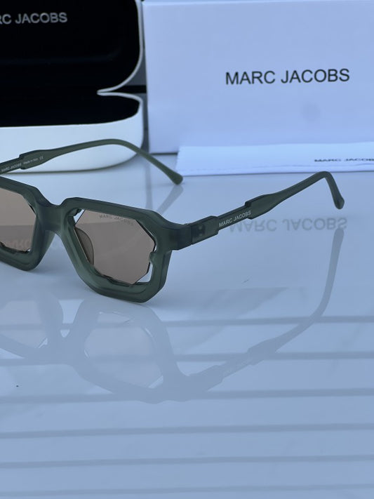 Marc-Jacobs