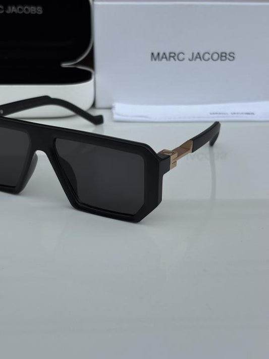 Marc-Jacobs