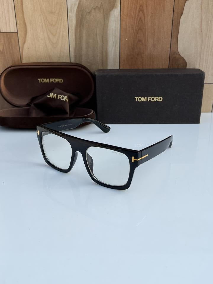 Tom-Fordd