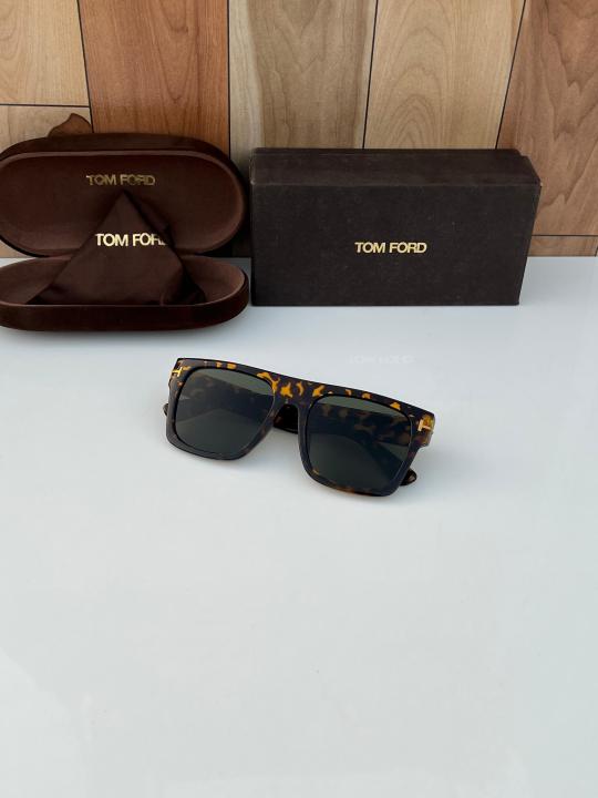 Tom-Fordd