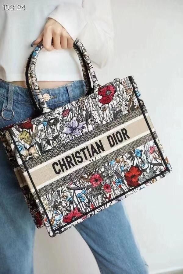 Christin-Diorr
