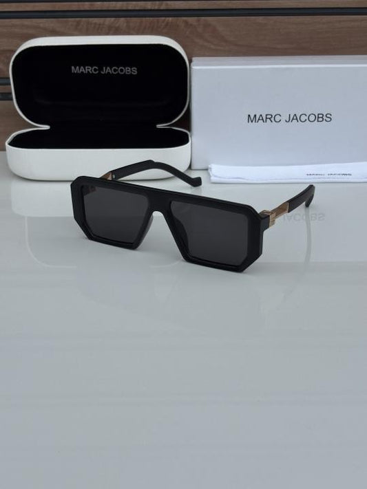 Marc-Jacobs