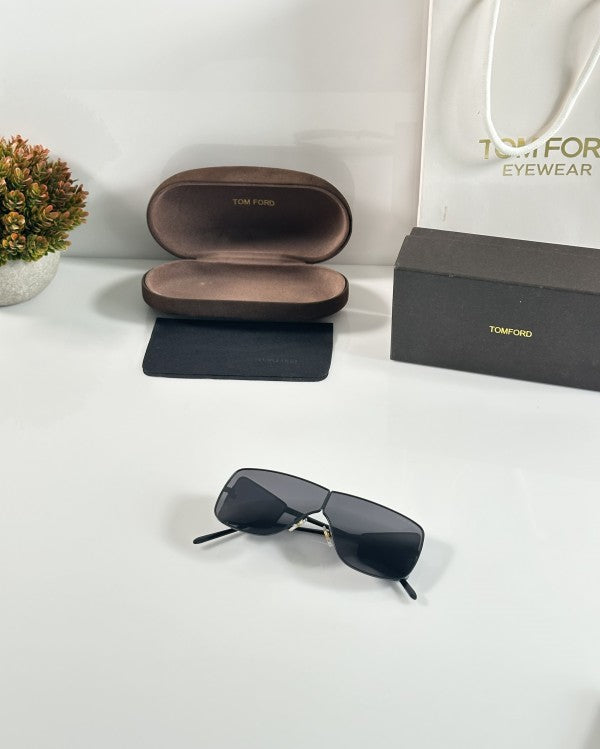 Tom-Fordd
