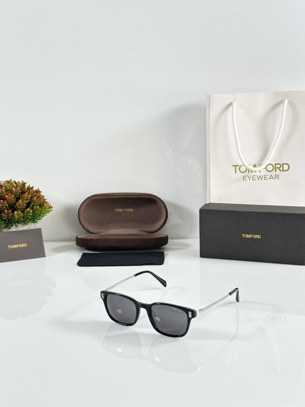 Tom-Fordd
