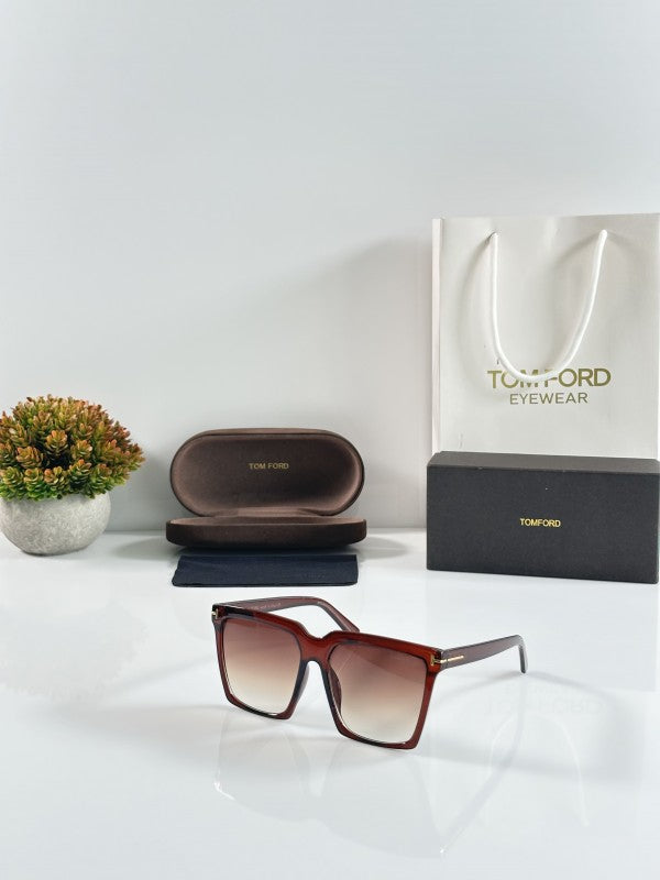 Tom-Fordd