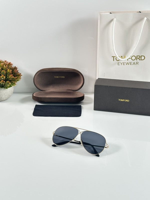 Tom-Fordd