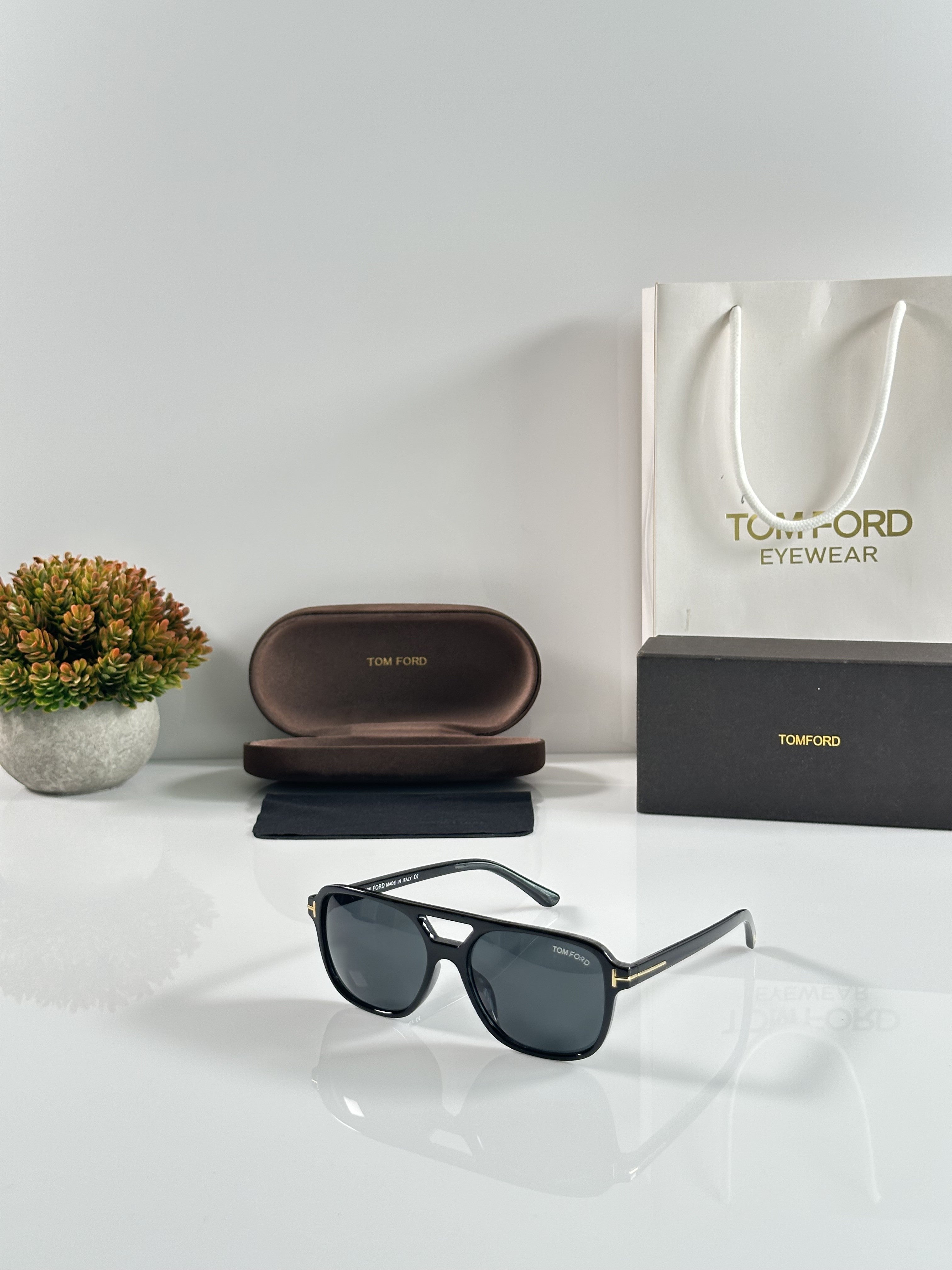 Tom-Fordd