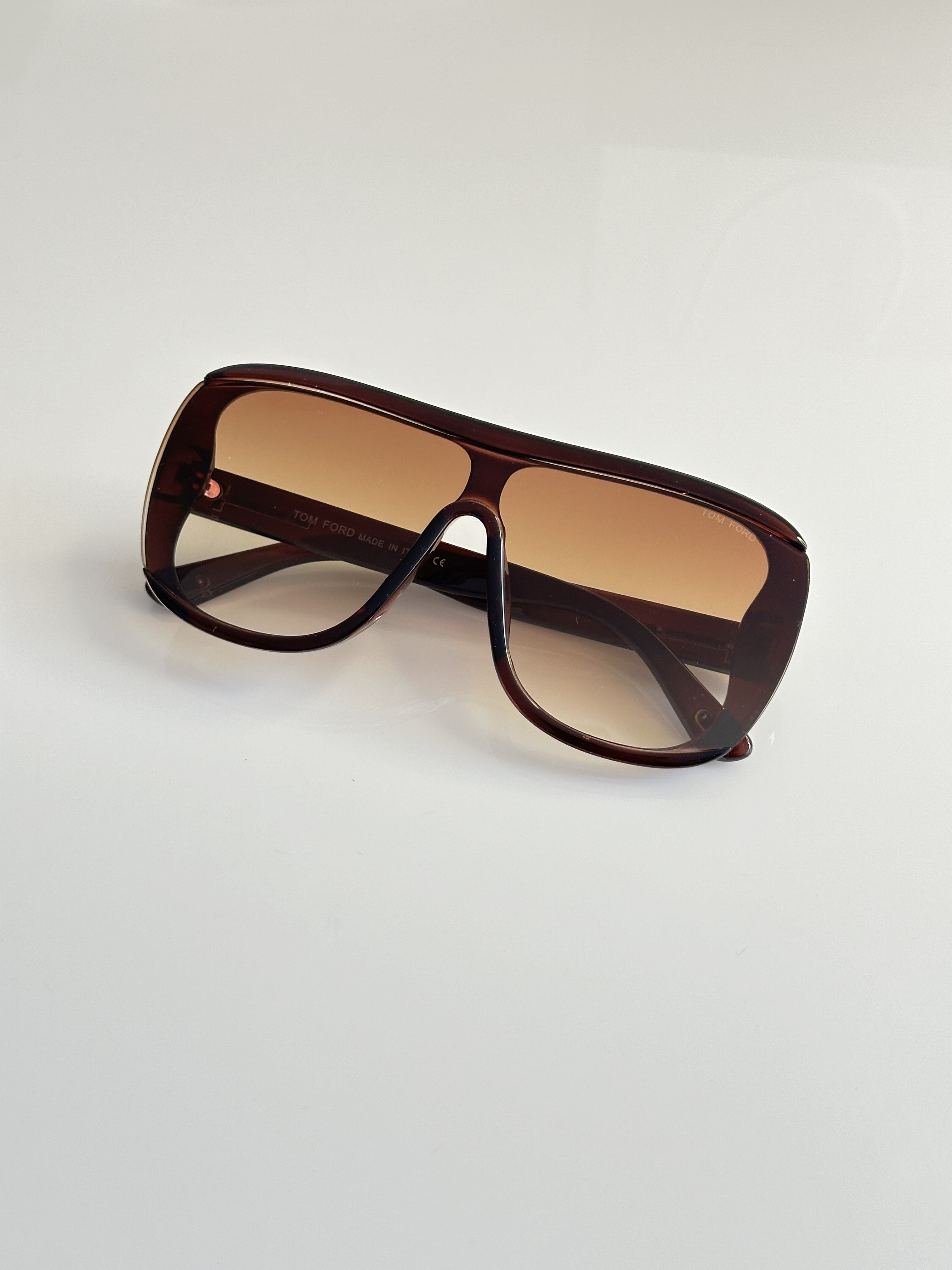 Tom-Fordd